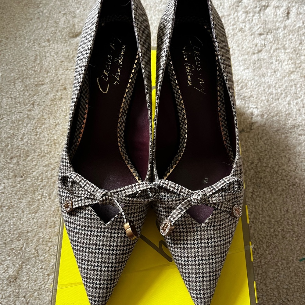 circus ny houndstooth fleur kitten heel
